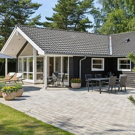 Mando - 600m From The Sea By Interhome *