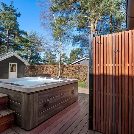 Mando - 600m From The Sea By Interhome