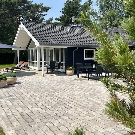 Mando - 600m From The Sea By Interhome Ferienhaus Bøtø By